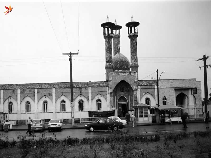بقعه بی‌بی حوریه در نزدیکی بندر انزلی