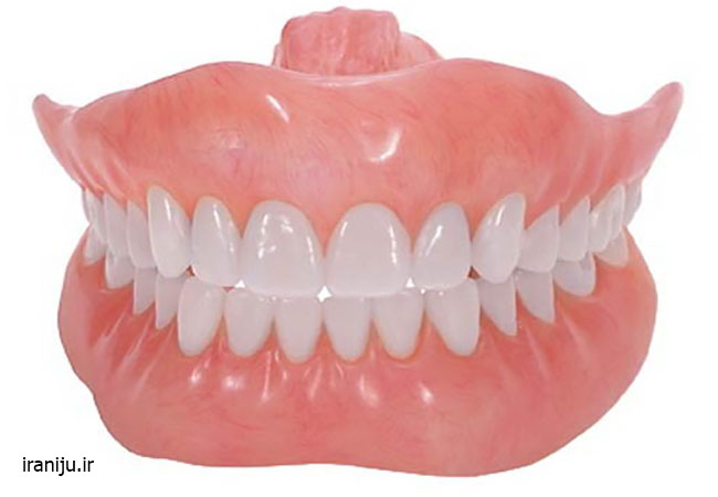 دندان مصنوعی جایگزینی متحرک برای دندان‌ها