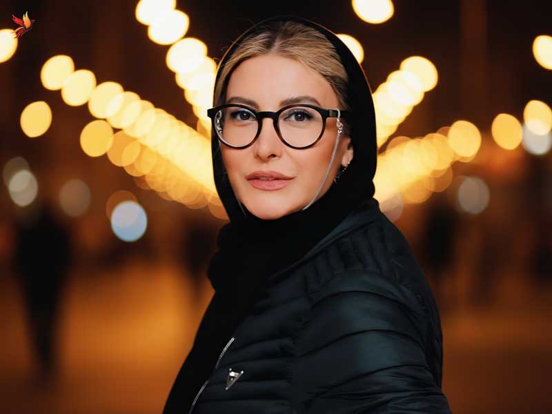 فعالیت های اقتصادی و رسانه ای فریبا نادری