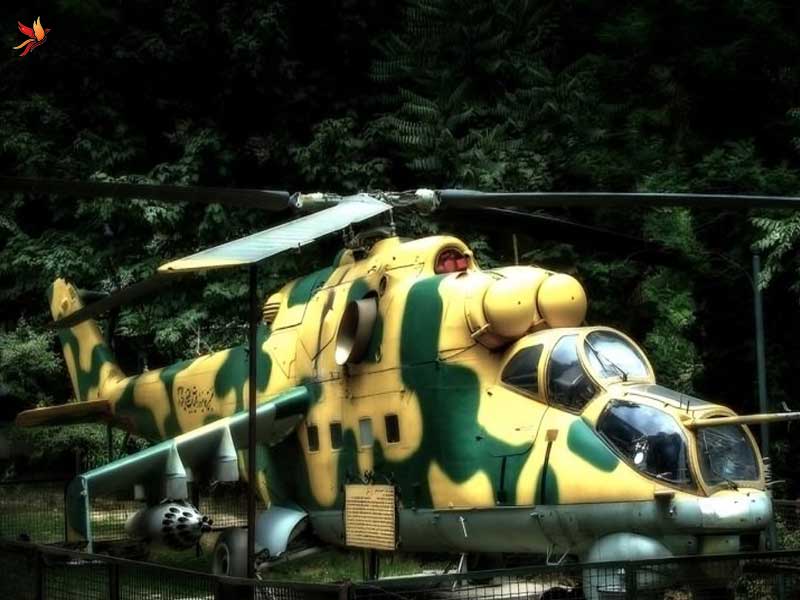 موزه نظامی (کاخ شهرام) در محوطه سعدآباد