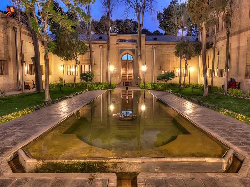 کاخ فرح (موزه نگارستان) در مجموعه سعدآباد