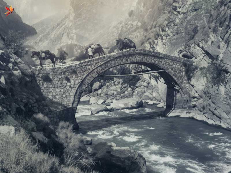 نمای قدیم پلی در شهرستان کوهرنگ