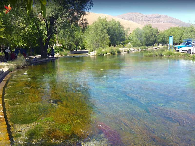 چشمه دیدنی دیمه در شهرستان کوهرنگ