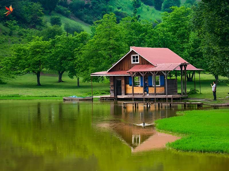 استخرگاه؛ روستایی در رودبار با دو استخر طبیعی