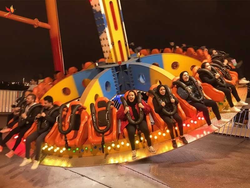 معرفی شهربازی برج میلاد