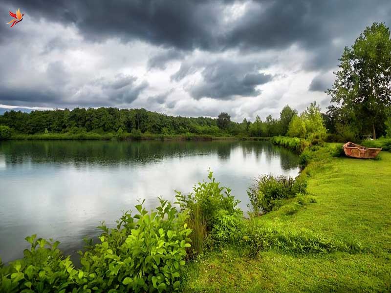 دریاچه طبیعی سراگاه از طبیعت های زیبای تالش